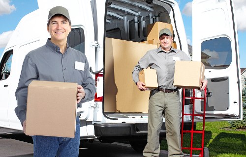 Office packing boxes and storage materials for Maidavale businesses