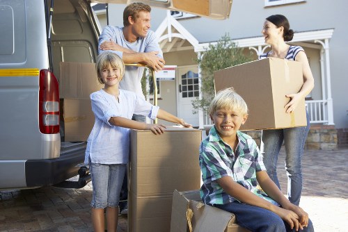 Affordable Maidavale man and van service for small relocations